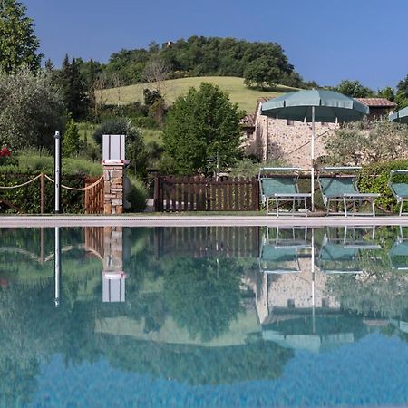 Antica Fonte Resort 카솔레 델사 외부 사진